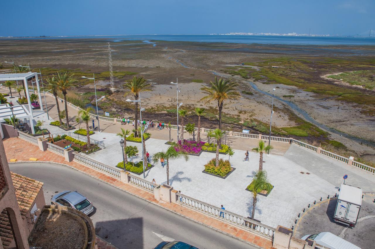 Apartamentos Turisticos Bahia Sur San Fernando Exterior photo
